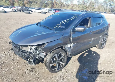 2022 Nissan Rogue Sport Sl Awd Xtronic Cvt z USA, uszkodzony, nr VIN JN1BJ1CW7NW484218